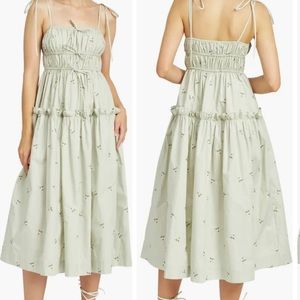 En Saison Reagan Floral Embroidered dress - XS from Urban Outfitters. NWT